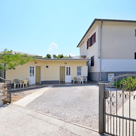 Apartments Branimir Novi Vinodolski Eksteriør bilde