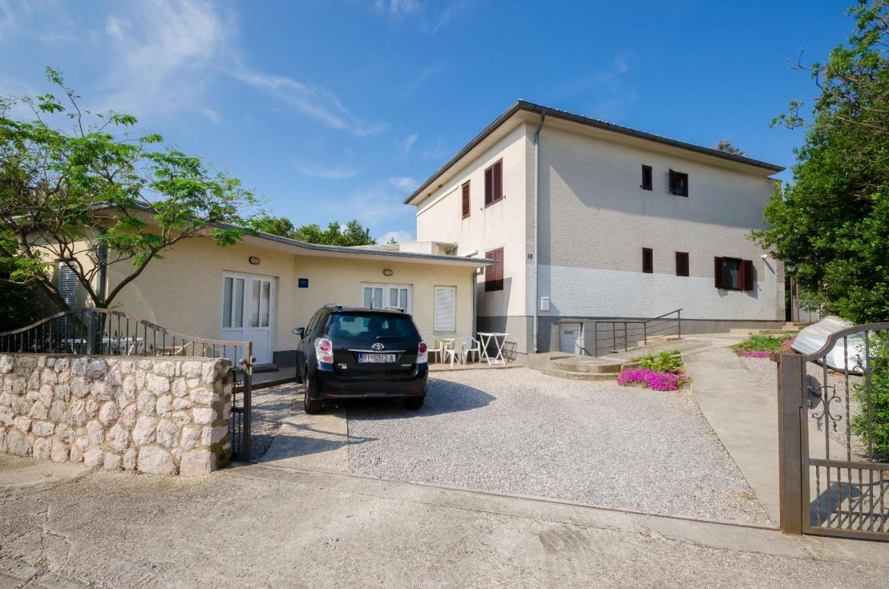 Apartments Branimir Novi Vinodolski Eksteriør bilde