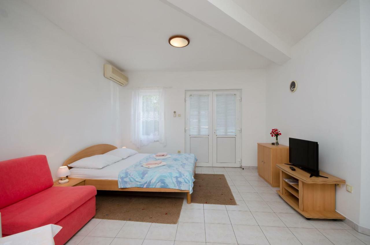 Apartments Branimir Novi Vinodolski Eksteriør bilde